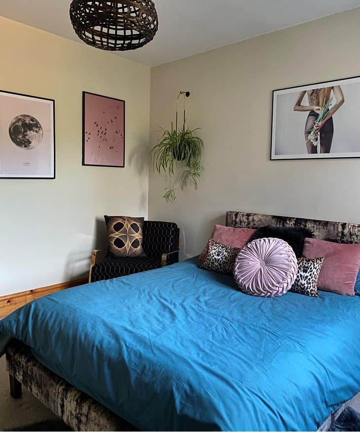Bed re-upholstered using Arley House Lustre Velvet; pink ribbed velvet cushions from La Redoute; leopard bolster from Etsy Teotushop; pleated pumpkin cushion from Ebay; black/gold 70’s string art cushion from Etsy May Rose Vintage